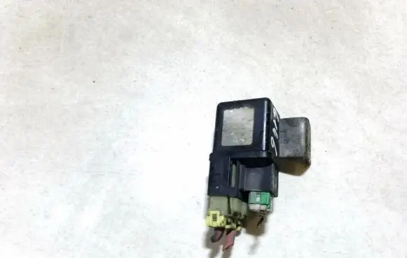 Nissan Primera Glow plug pre-heat relay