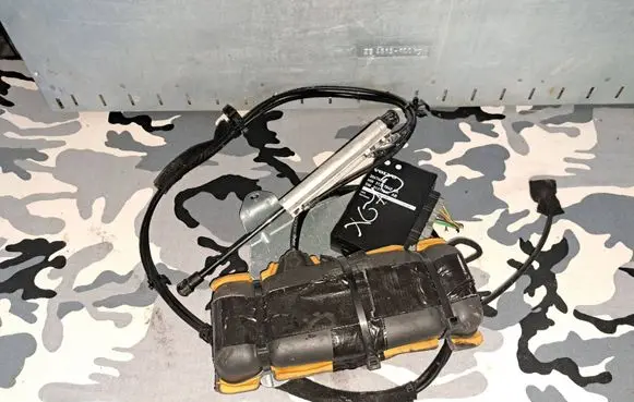 Volvo XC70 Tailgate/trunk control unit/module 30674842