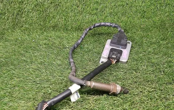 Mercedes-Benz E W212 Lambda probe sensor A0009053403 ZGS001