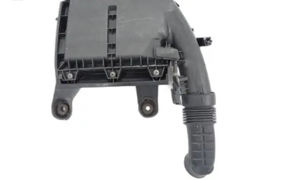 Peugeot 308 Air filter box 9806561080