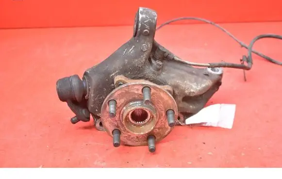 Toyota Prius (NHW20) Front wheel hub spindle knuckle