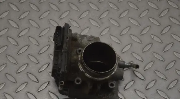 Mazda 6 Throttle valve SH01136B0 K4238