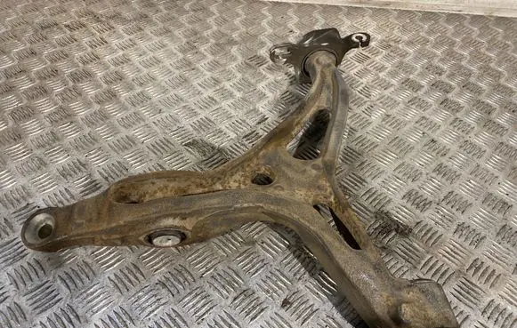 Mercedes-Benz ML W164 Front lower control arm/wishbone 000062366106