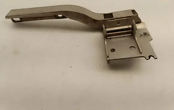 BMW 5 F10 F11 Bottom radiator support slam panel 7186513 7207151 7211161
