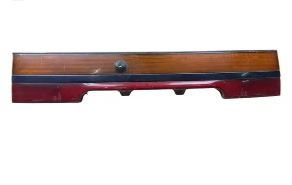 Mitsubishi Space Wagon Tailgate rear/tail lights 0431533