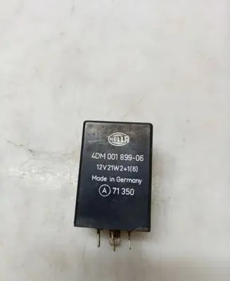 Mercedes-Benz 207 310 Other relay 4DM00189906 12V21W216 71350