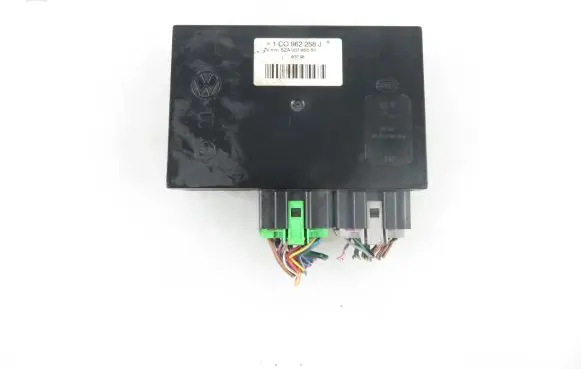 Volkswagen Golf IV Central body control module 1C0962258J