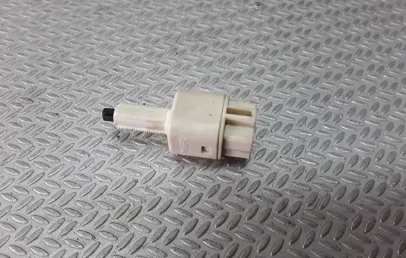 Toyota Corolla Verso AR10 Brake pedal sensor switch