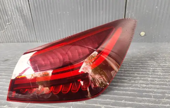 Mercedes-Benz CLA C118 X118 Rear/tail lights A1189063601