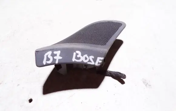 Audi A4 S4 B7 8E 8H Panel speaker 