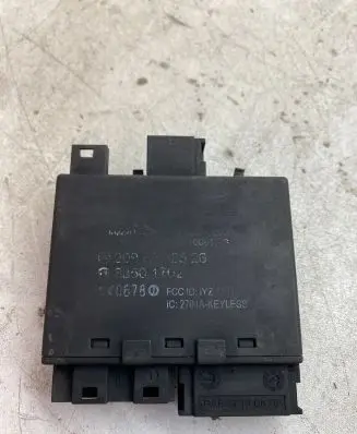 Mercedes-Benz CLK AMG A209 C209 Door control unit/module A2098202526