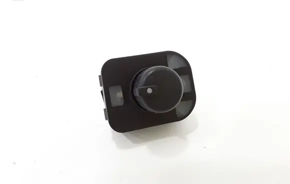 Audi A4 S4 B7 8E 8H Wing mirror switch 8E0959565
