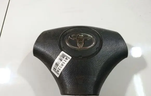 Toyota Corolla E120 E130 Steering wheel airbag TRW1401210