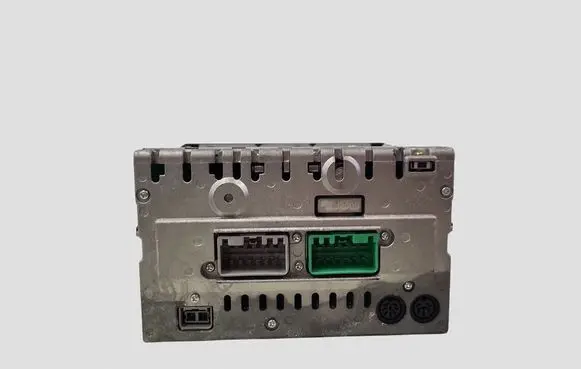 Volvo S40, V40 Radio/CD/DVD/GPS head unit P30623403