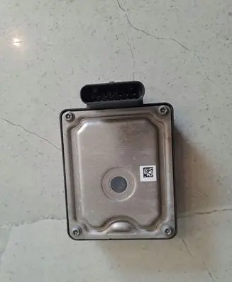 Volkswagen Cross Polo Distronic sensor radar 2Q0907561J