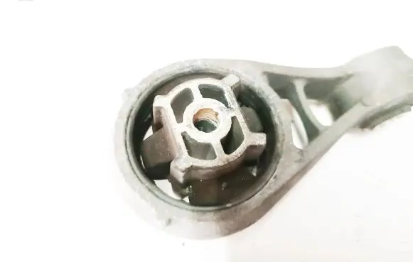 Mini Cooper Countryman R60 Engine mount bracket