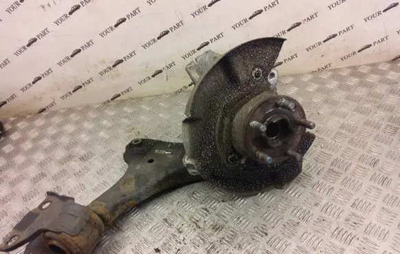Land Rover Discovery 5 Front wheel hub