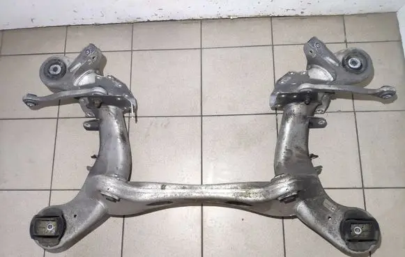 Mercedes-Benz S W221 Rear subframe 2213500702
