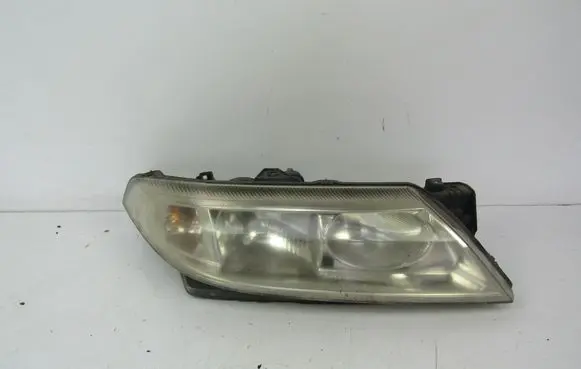 Renault Laguna II Headlight/headlamp 8200002347