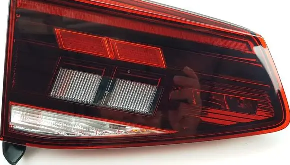Volkswagen PASSAT B8 Rear/tail lights 3G9945093H