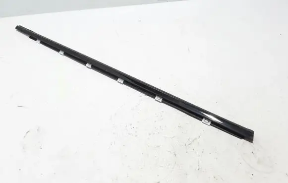 KIA EV6 Front door glass trim molding 82220-CV000