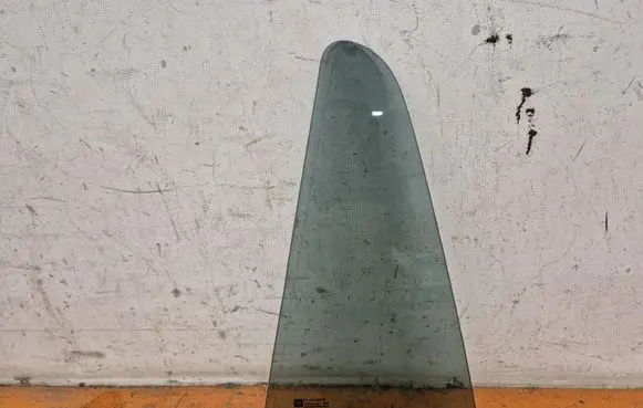 Opel Astra H Rear windscreen/windshield window 43R-001604
