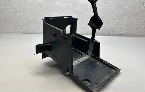Volvo V50 Battery box tray 30667941