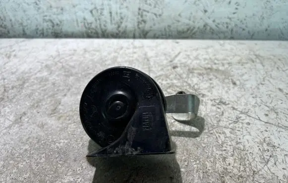 Volvo V50 Horn signal 0055306