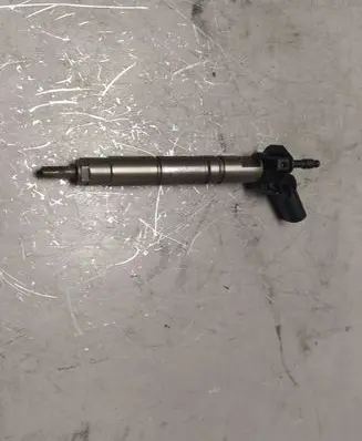 Jeep Grand Cherokee (WK) Fuel injector 0445115072