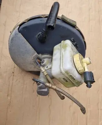 Audi A3 S3 8L Brake booster J1614105L