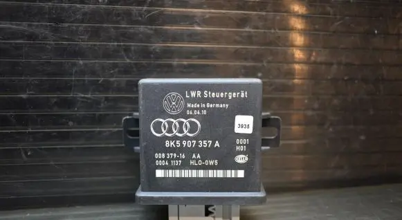Audi A4 S4 B8 8K Light module LCM 8K5907357A