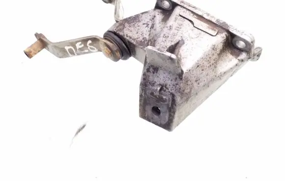 Audi A6 S6 C4 4A Gearbox mounting bracket 4A0399114G