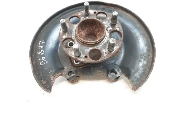 Honda HR-V Rear wheel hub