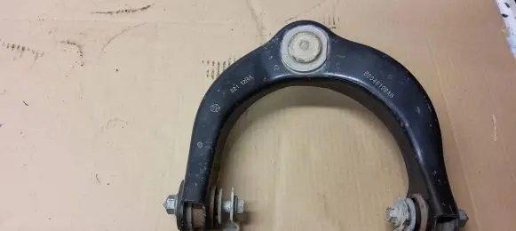 Jeep Grand Cherokee Front lower control arm/wishbone 68046196AG 02112RH