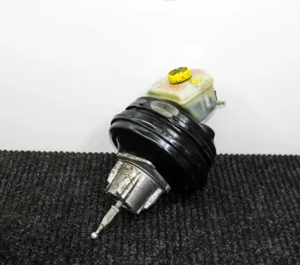 Volkswagen Phaeton Brake booster 3D0612105F