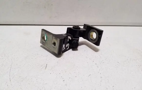 Skoda Superb B6 (3T) Rear door upper hinge 5N0831402