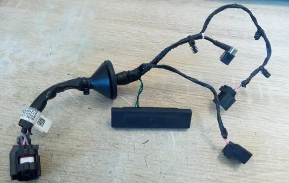 Hyundai Tucson IV NX4 Tailgate/trunk/boot open switch N7924-84020