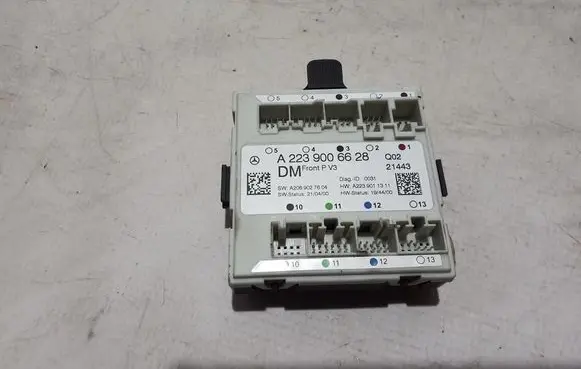 Mercedes-Benz EQS V297 Door control unit/module A2239006628