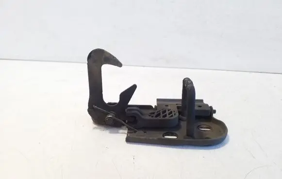 Volkswagen Touareg II Engine bonnet/hood lock/latch loop/hook 3C0823480A