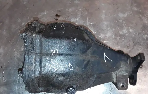 Mercedes-Benz C AMG W203 Rear differential A2033510205