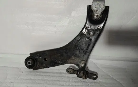 KIA Carnival Front control arm 54501