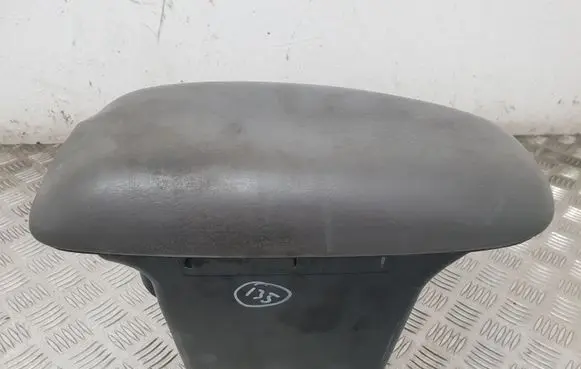 Ford Taurus Glove box central console 