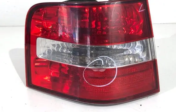 Rear/tail lights