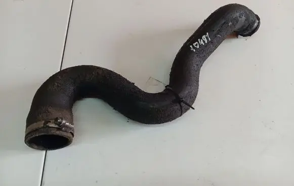Audi A4 S4 B5 8D Intercooler hose/pipe 