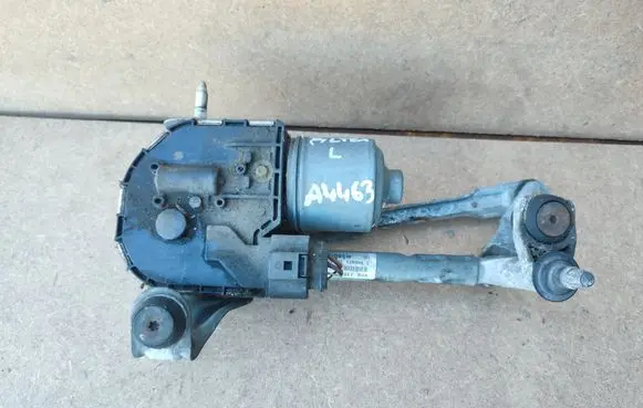 Seat Altea Front wiper linkage and motor 5P0955023F