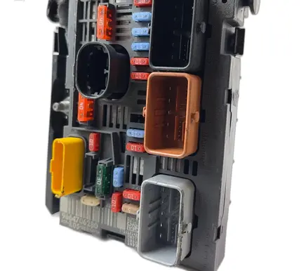 Citroen Berlingo Fuse box set 9664706280 R05