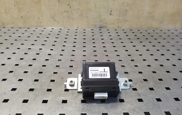Nissan X-Trail T32 Other control units/modules 416504CE1C
