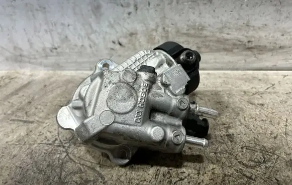 Iveco Daily 5th gen Fuel injection high pressure pump 0445010512