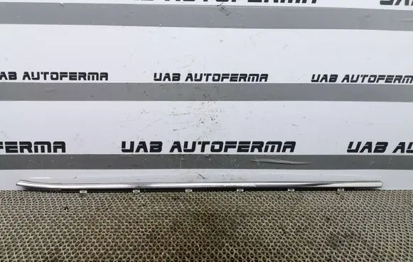 KIA Ceed Front door glass trim molding