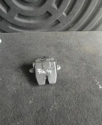 Ford Focus Tailgate/trunk/boot lock/catch/latch 8M51R442A66DA